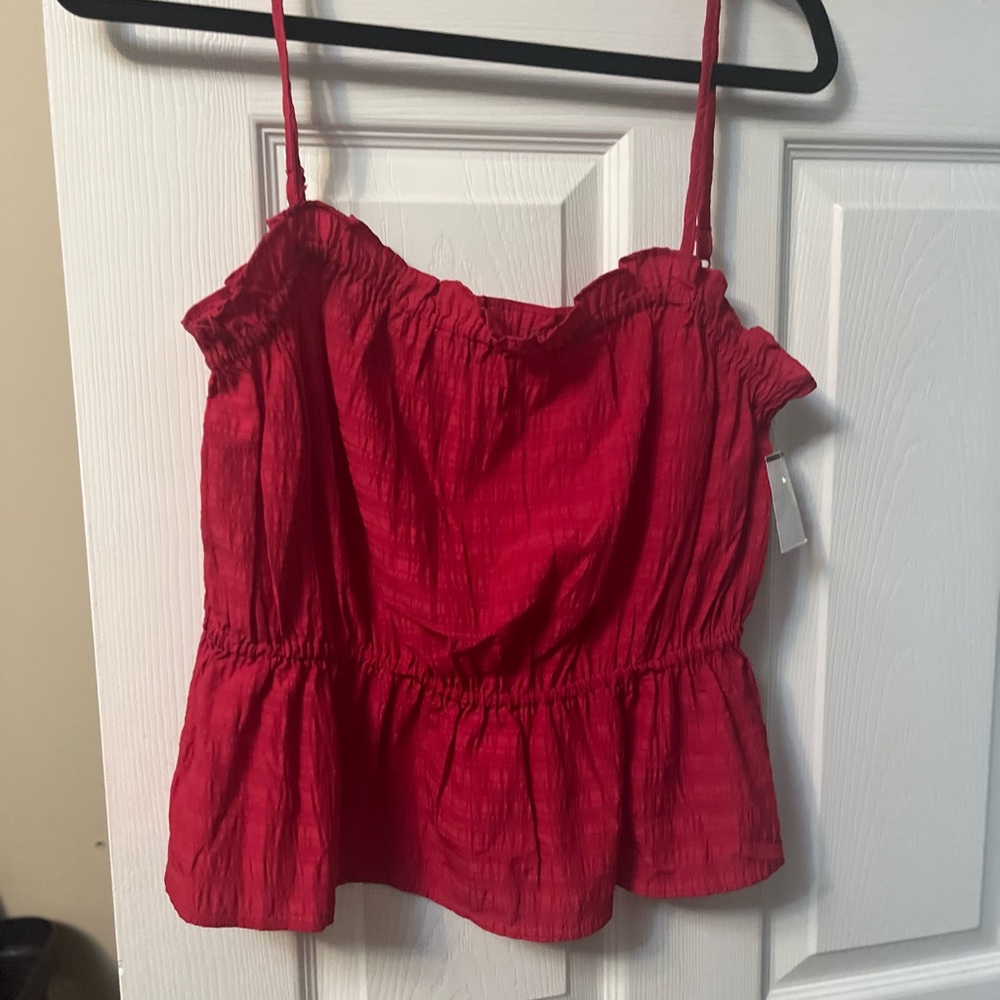 Red Women's halter Top. New with tags.